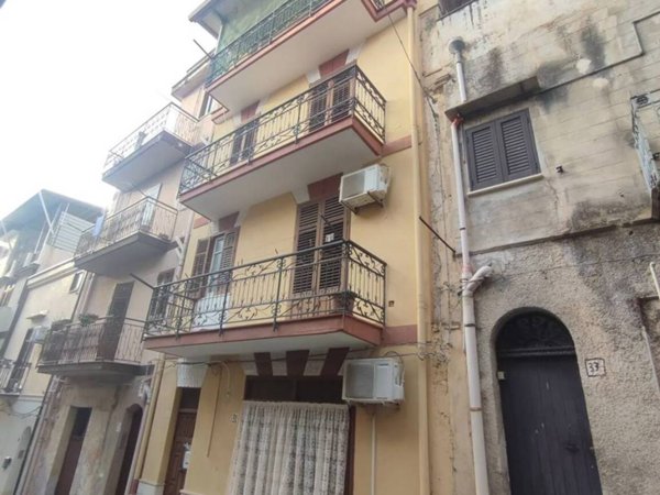 casa indipendente in vendita a Montelepre