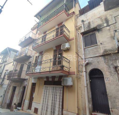 casa indipendente in vendita a Montelepre
