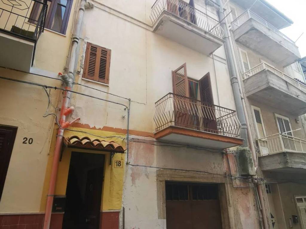 casa indipendente in vendita a Montelepre