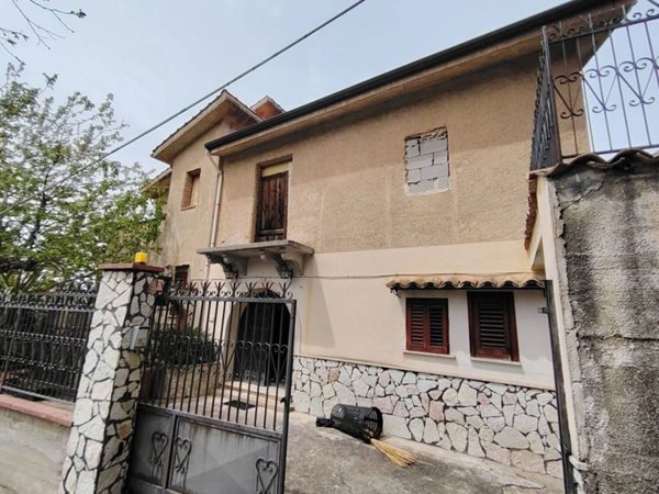 appartamento in vendita a Montelepre