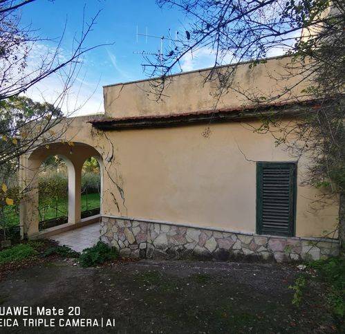 casa indipendente in vendita a Montelepre