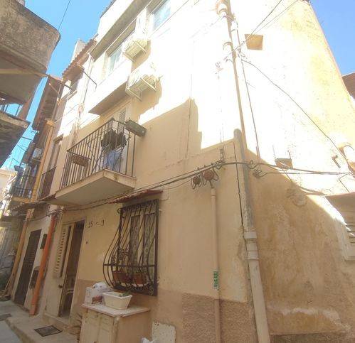 casa indipendente in vendita a Montelepre