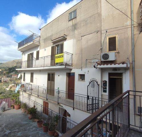 appartamento in vendita a Montelepre