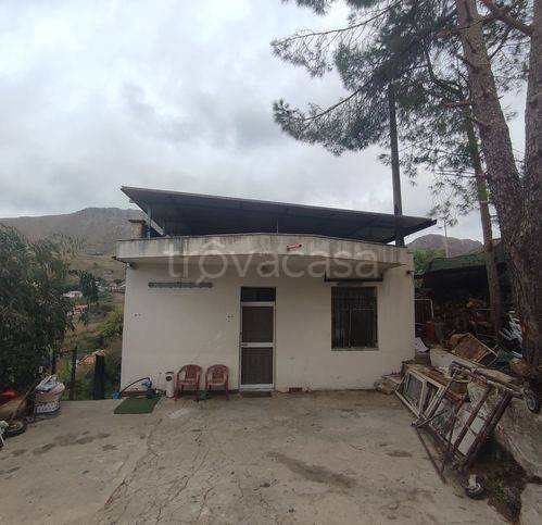 casa indipendente in vendita a Montelepre