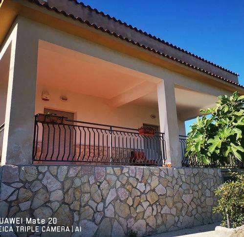 casa indipendente in vendita a Montelepre