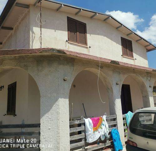 casa indipendente in vendita a Montelepre