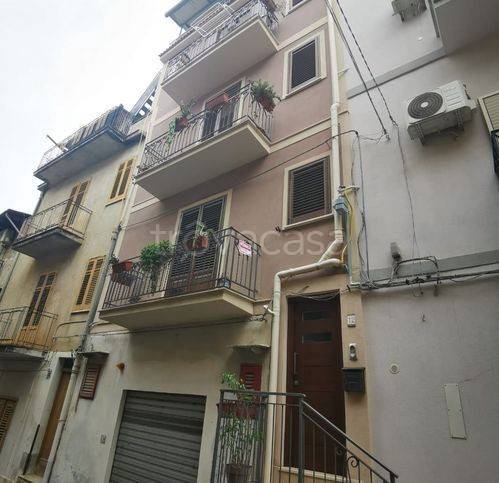 casa indipendente in vendita a Montelepre