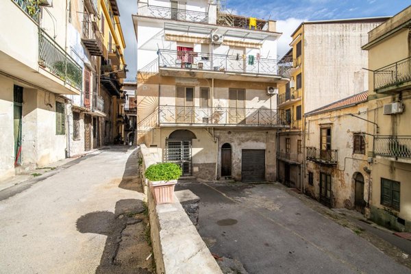 appartamento in vendita a Montelepre