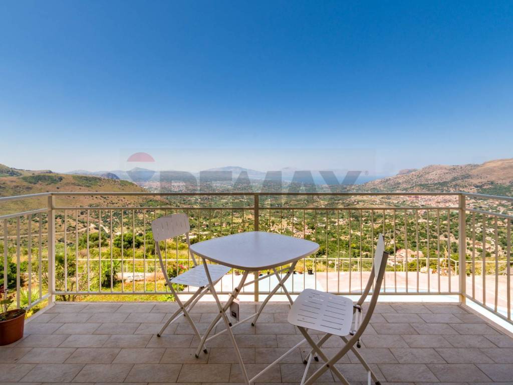 casa indipendente in vendita a Montelepre