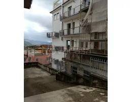 locale commerciale in vendita a Montelepre