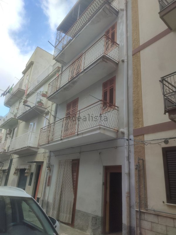 appartamento in vendita a Montelepre