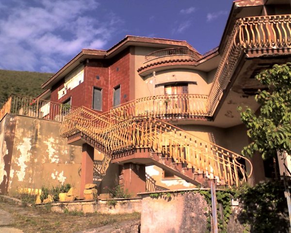 casa indipendente in vendita a Montelepre