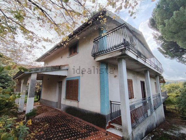 casa indipendente in vendita a Montelepre