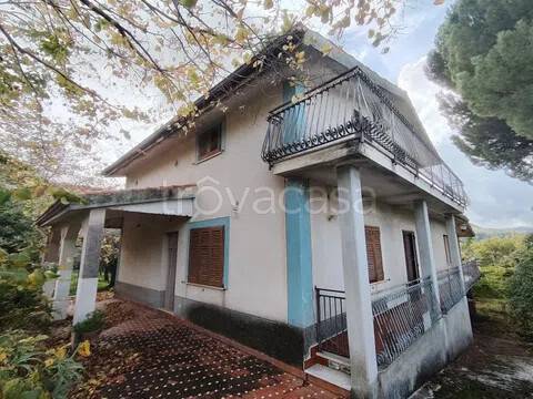 casa indipendente in vendita a Montelepre
