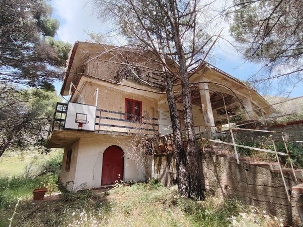 casa indipendente in vendita a Montelepre
