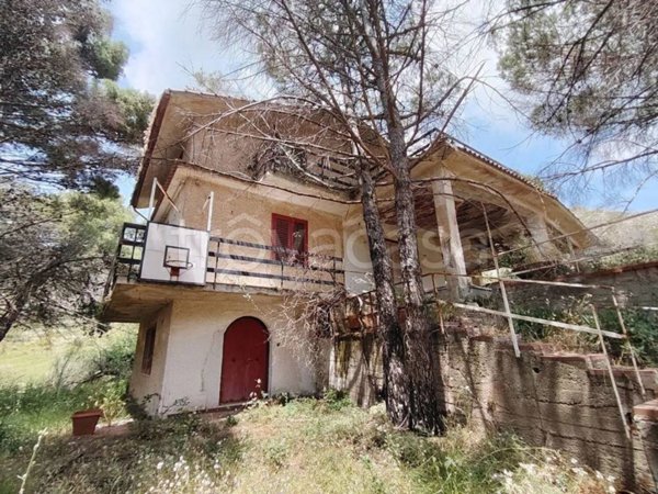 casa indipendente in vendita a Montelepre