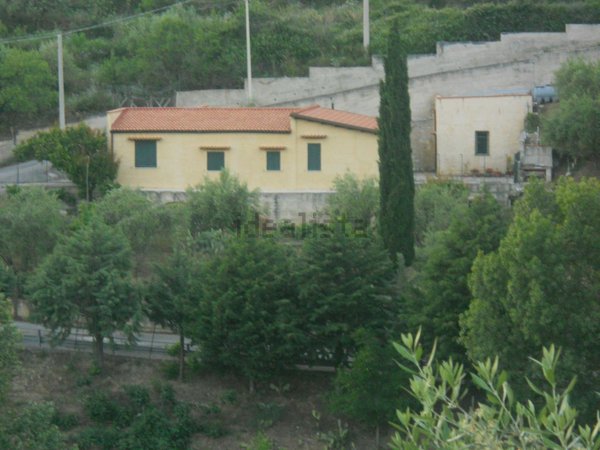casa indipendente in vendita a Montelepre