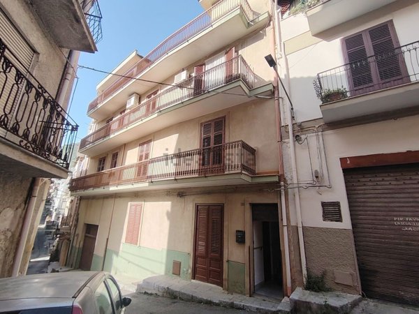 appartamento in vendita a Montelepre