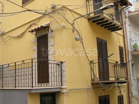 casa indipendente in vendita a Montelepre