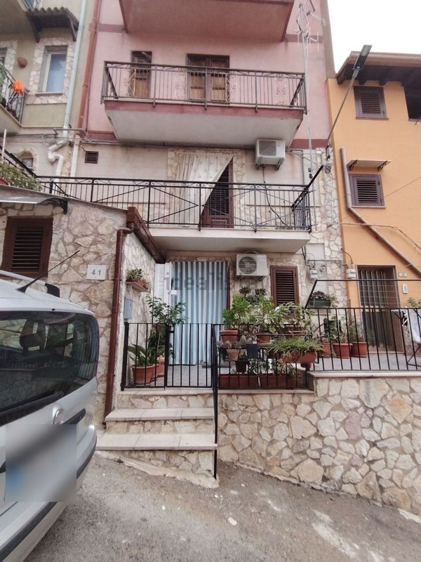 appartamento in vendita a Montelepre