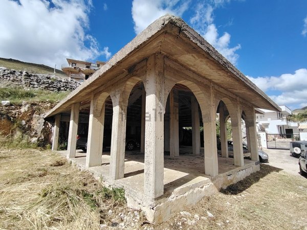 casa indipendente in vendita a Montelepre