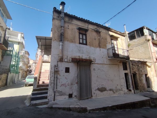 appartamento in vendita a Montelepre