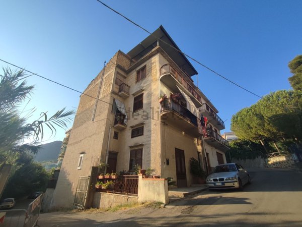 appartamento in vendita a Montelepre