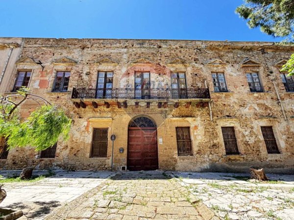 intera palazzina in vendita a Montemaggiore Belsito