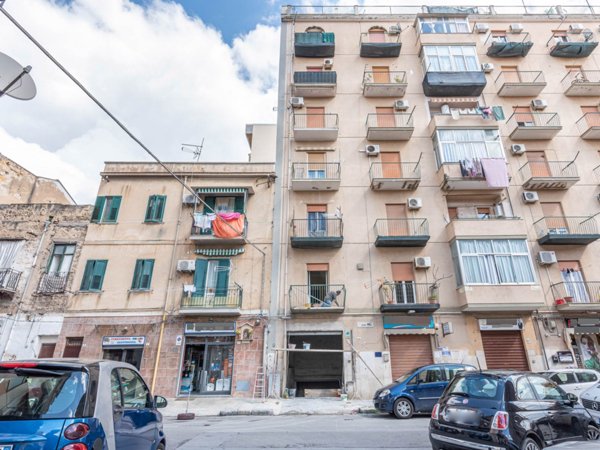 casa indipendente in vendita a Palermo in zona Montepellegrino