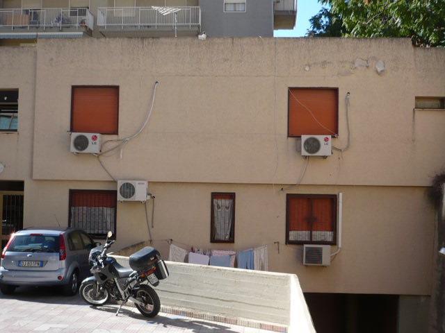 ufficio in vendita a Palermo in zona Cruillas