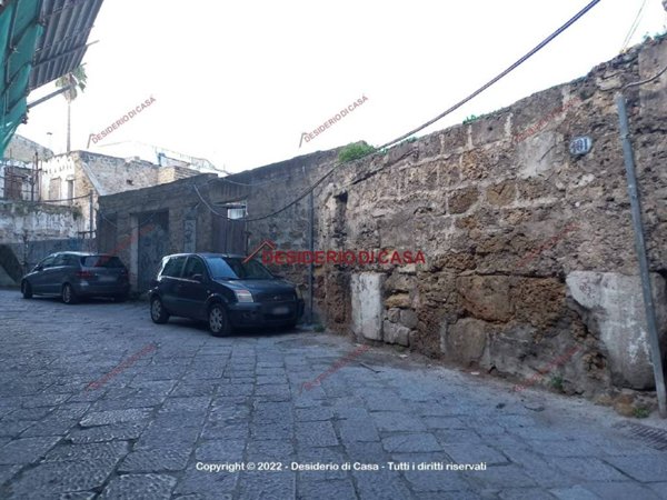 negozio in vendita a Palermo in zona Centro storico