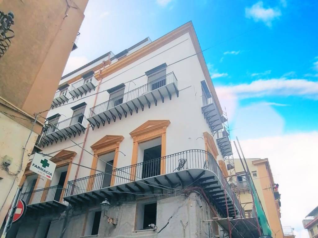 appartamento in vendita a Palermo in zona Centro storico