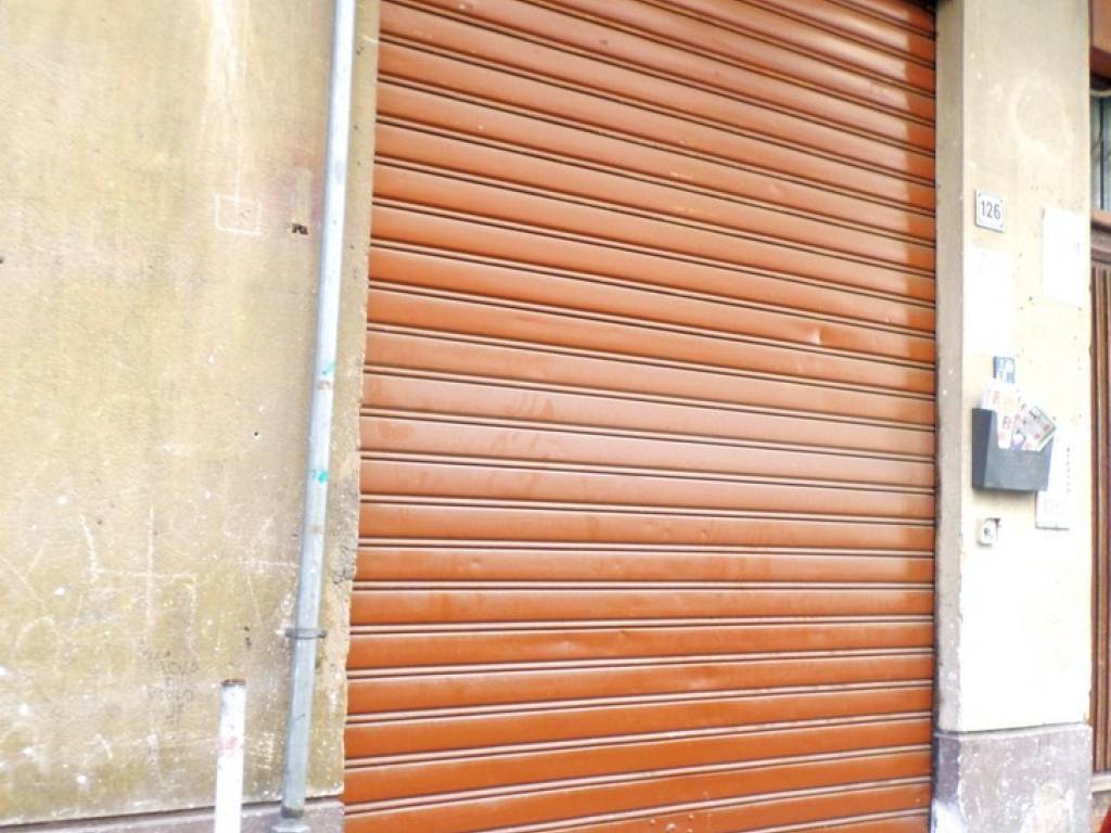 locale commerciale in vendita a Palermo in zona Malaspina/Palagonia