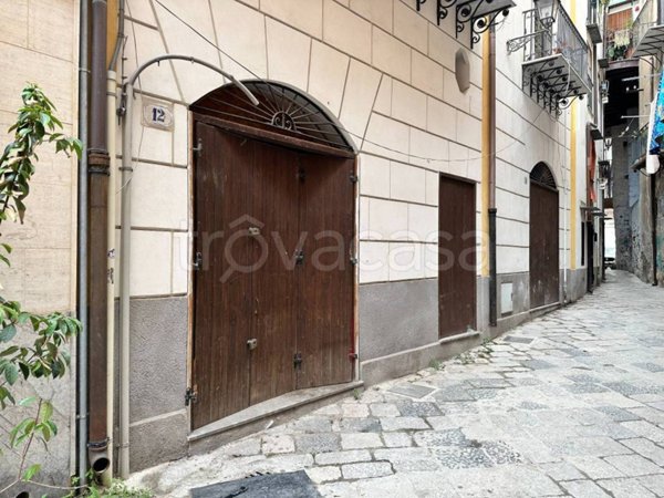 locale di sgombero in vendita a Palermo in zona Centro storico
