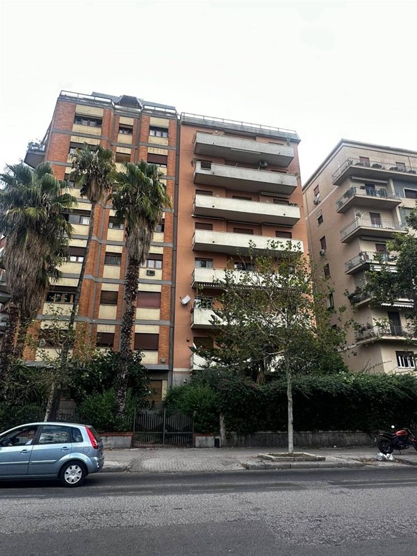 appartamento in vendita a Palermo in zona Libertà