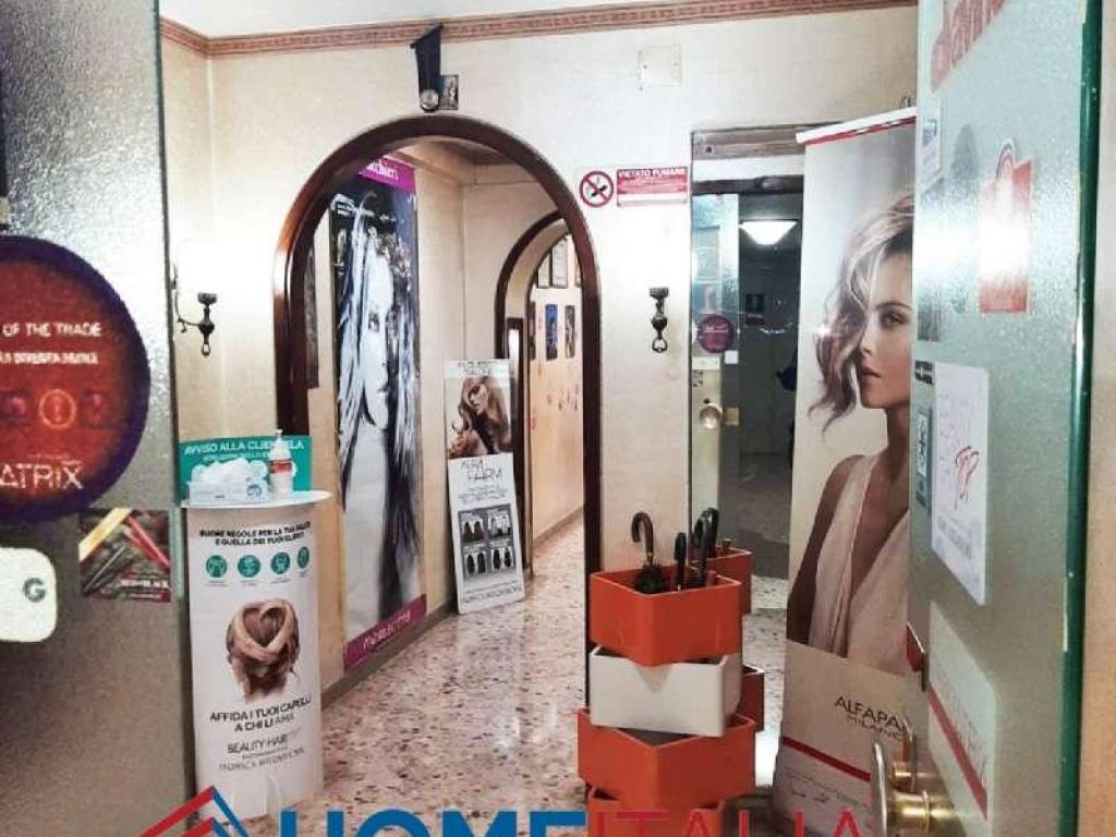 ufficio in vendita a Palermo in zona Oreto