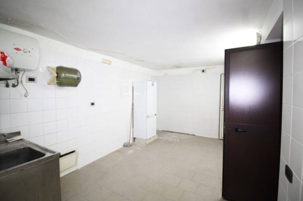 casa indipendente in vendita a Palermo in zona Politeama