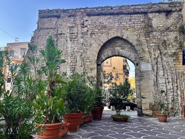 intera palazzina in vendita a Palermo in zona Centro storico