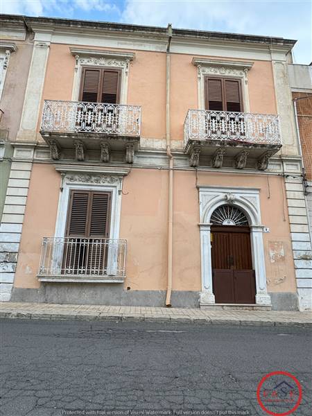 casa indipendente in vendita a Palermo in zona Centro storico