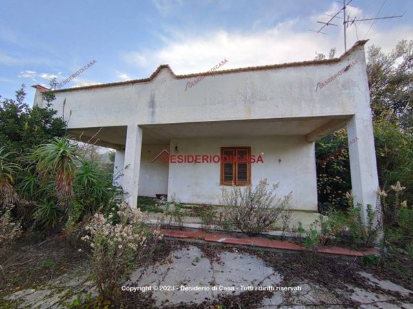 casa indipendente in vendita a Palermo in zona Villagrazia/Falsomiele