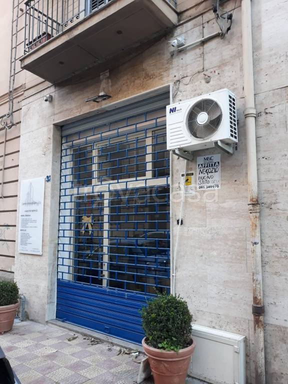 monolocale in vendita a Palermo in zona Politeama