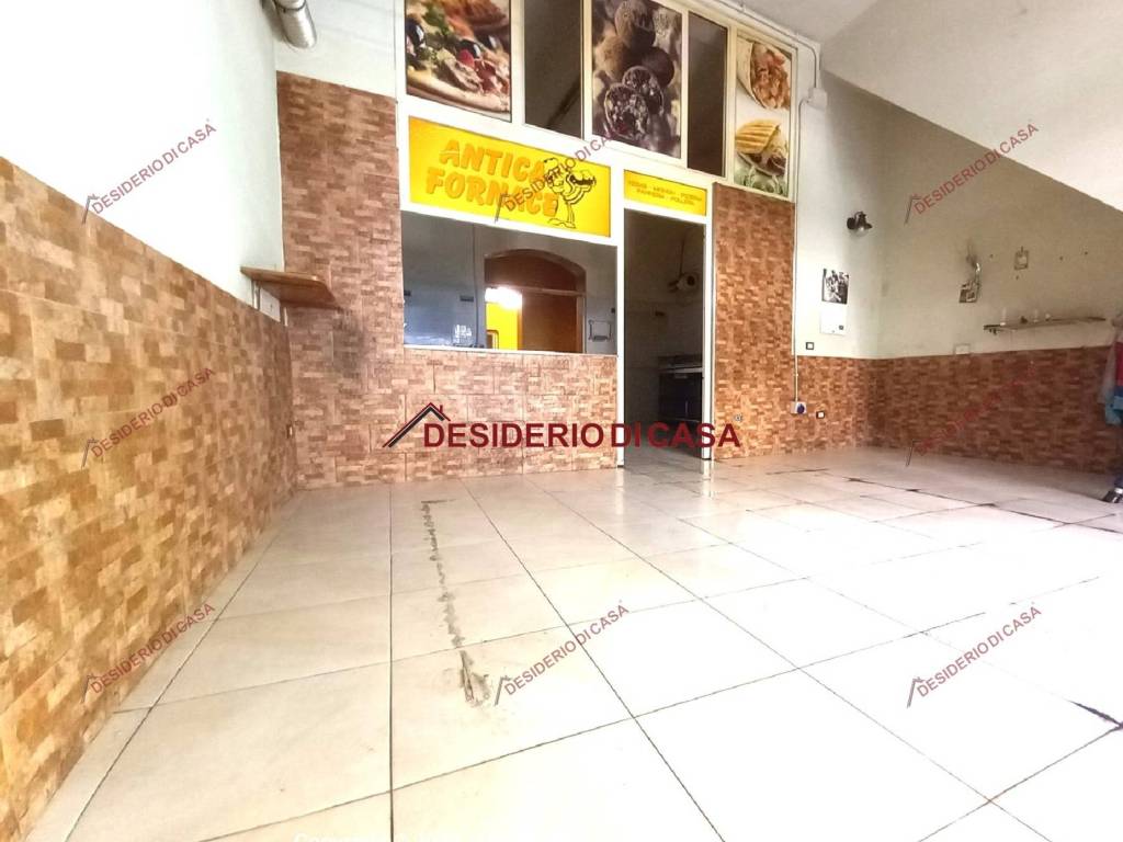negozio in vendita a Palermo in zona Montepellegrino
