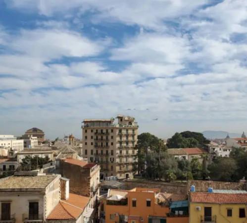 appartamento in vendita a Palermo in zona Malaspina/Palagonia