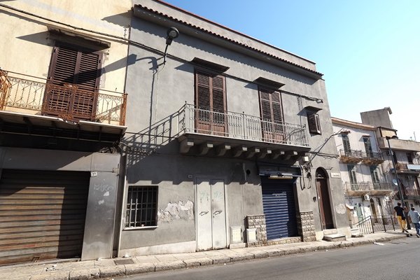 casa indipendente in vendita a Palermo in zona Mezzomonreale