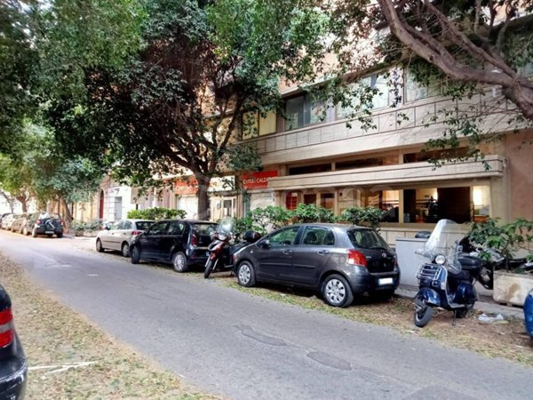 appartamento in vendita a Palermo in zona Zisa