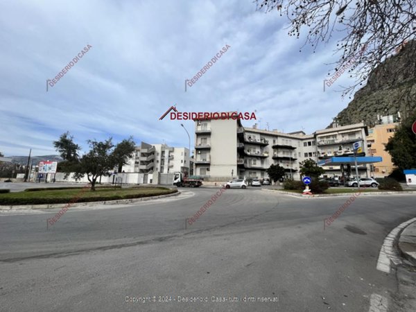 appartamento in vendita a Palermo in zona Libertà