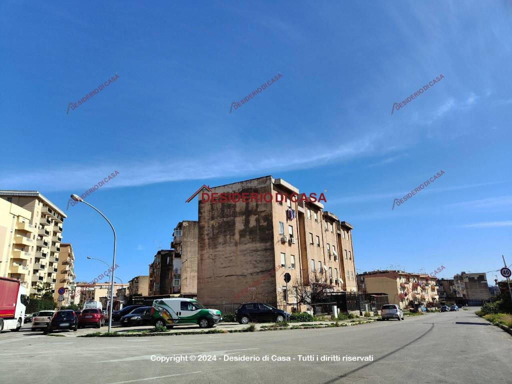 appartamento in vendita a Palermo in zona Oreto