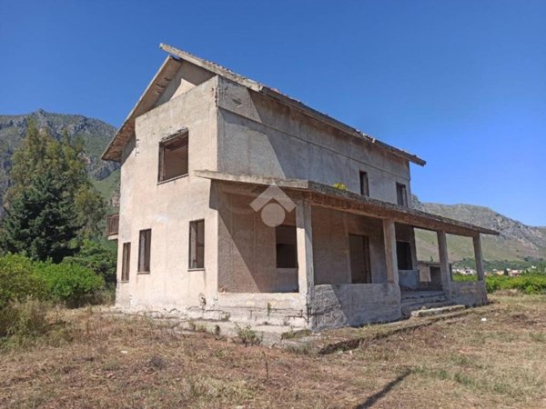 casa indipendente in vendita a Palermo in zona Croceverde