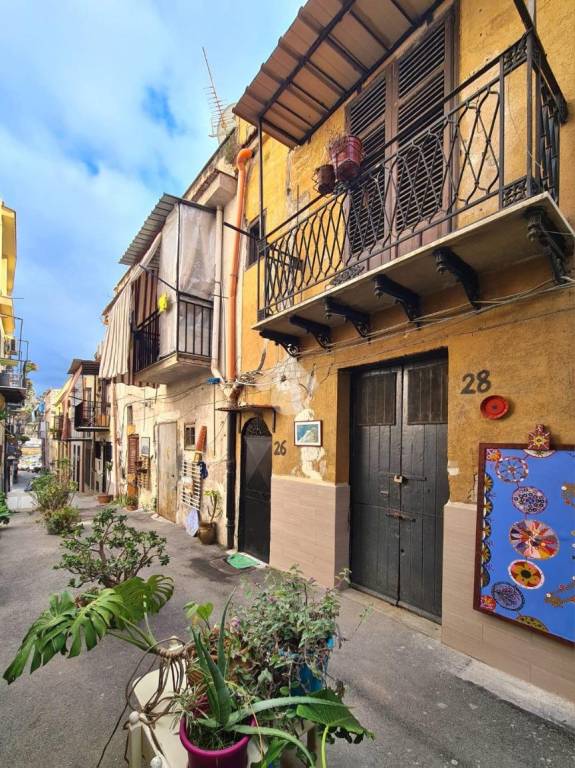 appartamento in vendita a Palermo in zona Centro storico