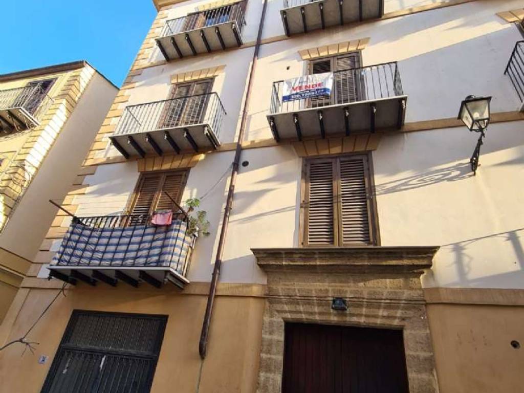 appartamento in vendita a Palermo in zona Centro storico